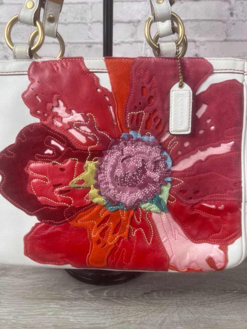 Limited Edition Coach Poppy for Peace 9244 Gallery  Tote Off White Leather